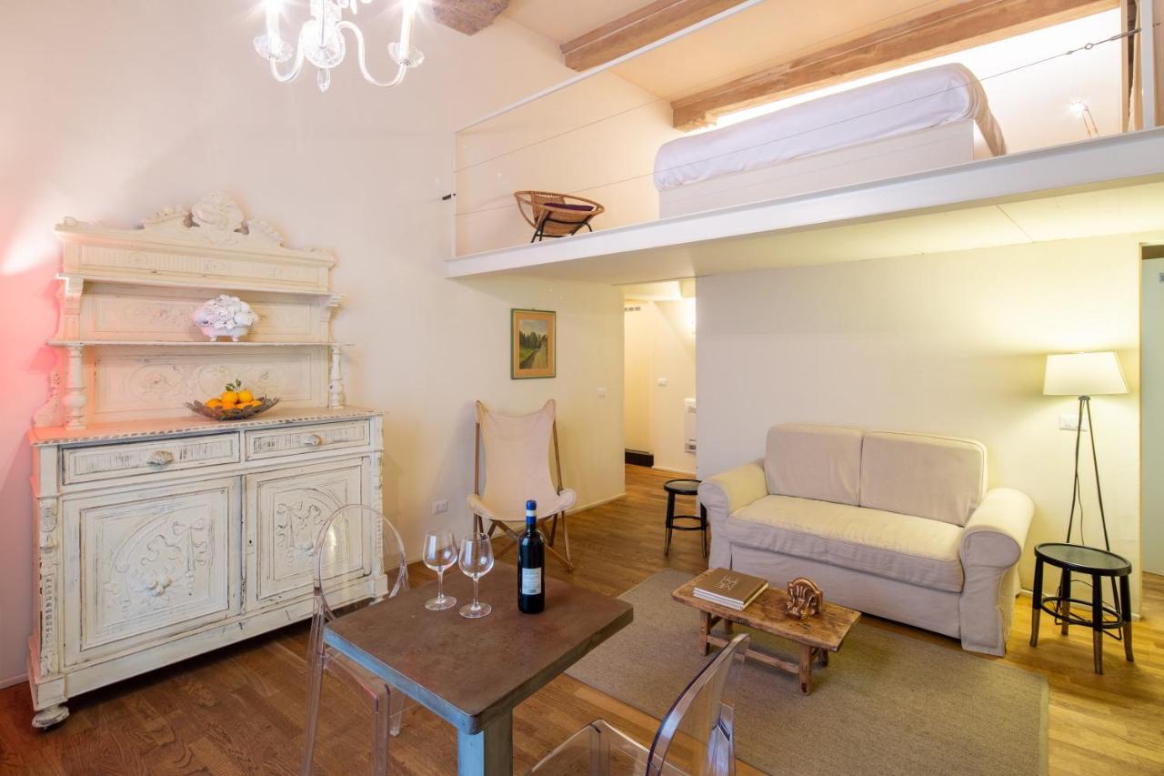 Uffizi Prestige By Mmega Apartment Florence Luaran gambar
